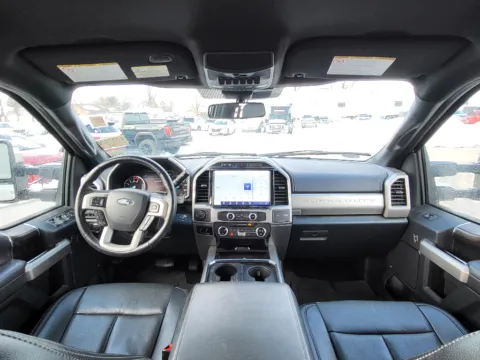 More photos of 2022 Ford F-350 Super Duty LARIAT at Dorsett Hyundai, IN