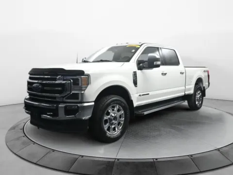 White 2022 Ford F-350 Super Duty LARIAT for sale in Terre Haute, IN