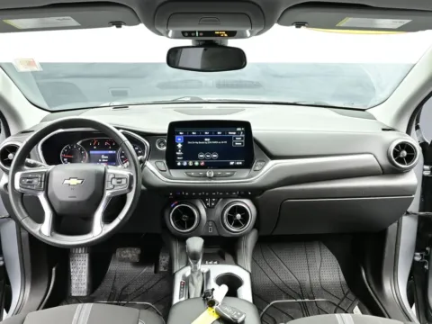 Photos of 2024 Chevrolet Blazer LT for sale in Terre Haute, IN at Dorsett Hyundai