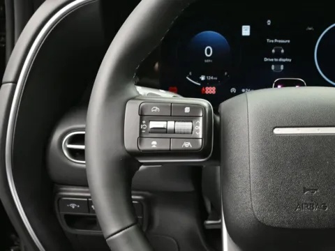 Another view of 2026 Hyundai Palisade SEL 7P for sale in Terre Haute, IN at Dorsett Hyundai