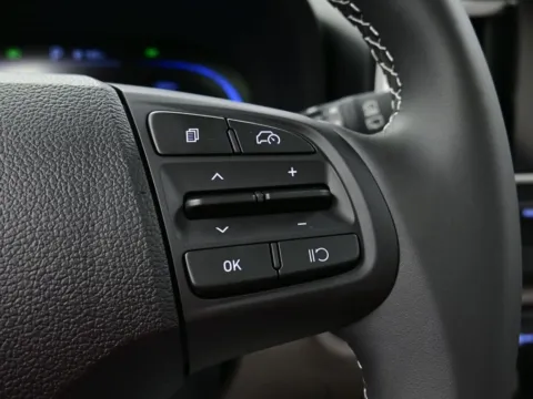 More photos of 2025 Hyundai Venue SEL at Dorsett Hyundai, IN