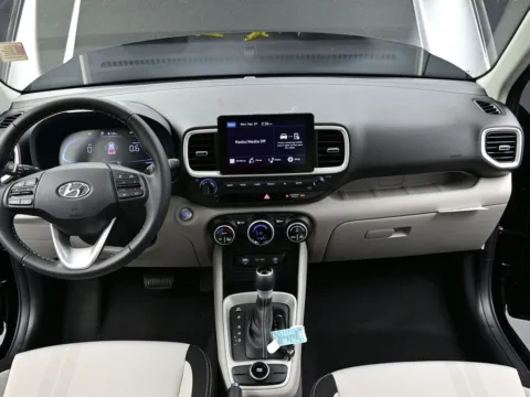 Photos of 2025 Hyundai Venue SEL for sale in Terre Haute, IN at Dorsett Hyundai