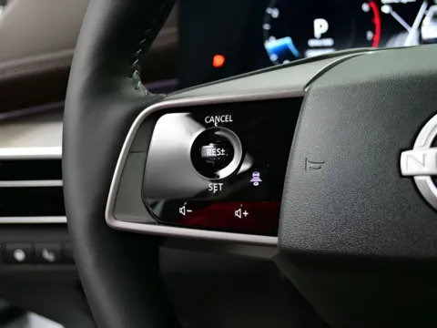 More photos of 2025 Nissan Murano Platinum at Dorsett Hyundai, IN