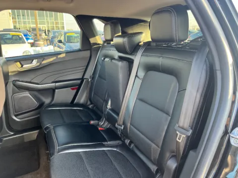 More photos of 2024 Ford Escape Platinum at Dorsett Hyundai, IN