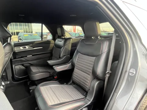 More photos of 2025 Ford Explorer ST-Line at Dorsett Hyundai, IN