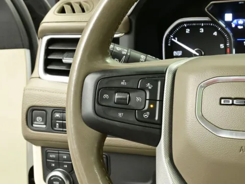 More photos of 2021 GMC Yukon Denali at Dorsett Hyundai, IN