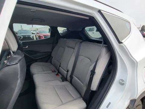 More photos of 2018 Hyundai Santa Fe Sport 2.4L at Dorsett Hyundai, IN