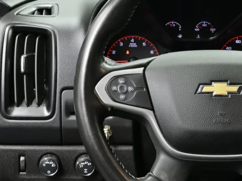 More photos of 2022 Chevrolet Colorado 4WD LT at Dorsett Hyundai, IN