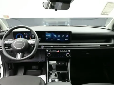 Photos of 2026 Hyundai Tucson SEL for sale in Terre Haute, IN at Dorsett Hyundai