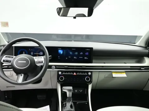 Photos of 2026 Hyundai Tucson SEL for sale in Terre Haute, IN at Dorsett Hyundai