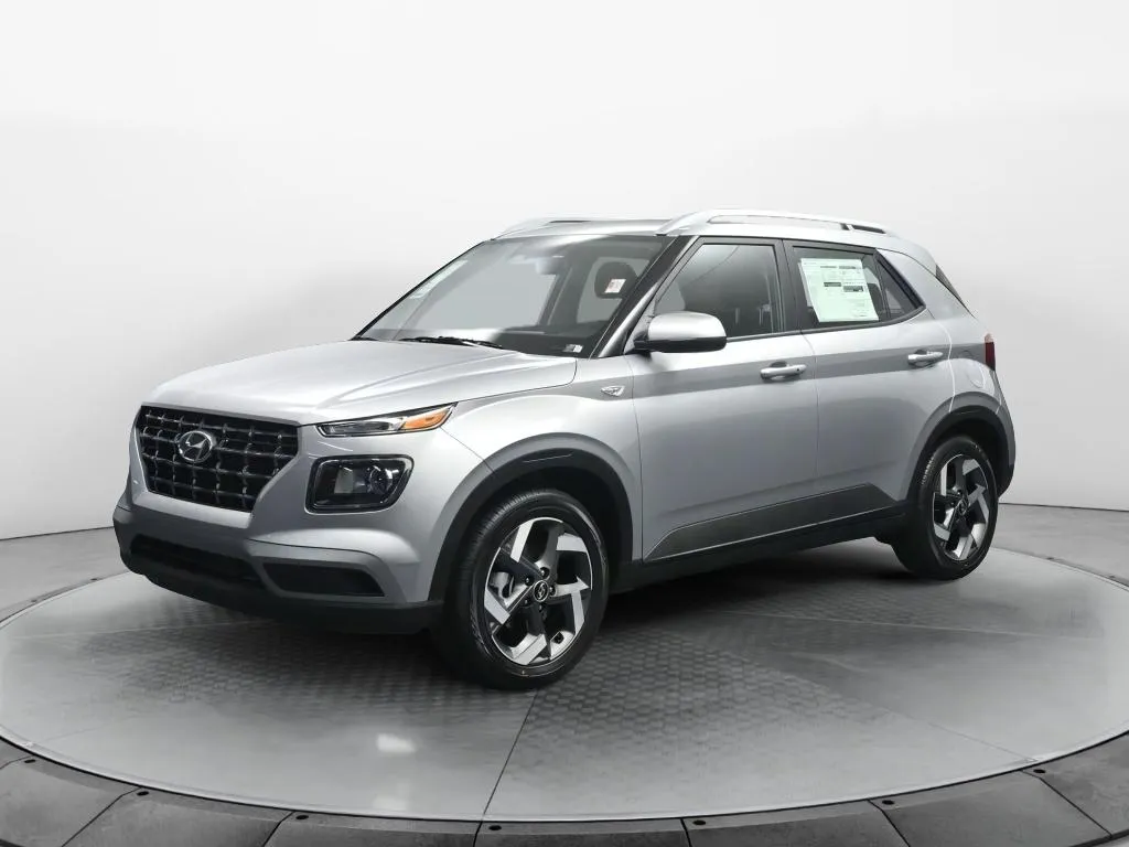 Silver 2026 Hyundai Venue SEL for sale in Terre Haute, IN