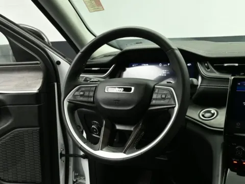 More photos of 2023 Jeep Grand Cherokee L Limited at Dorsett Hyundai, IN