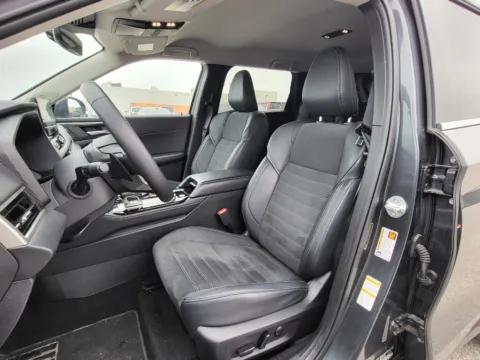 More photos of 2025 Mitsubishi Outlander SE at Dorsett Hyundai, IN