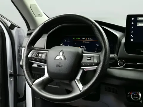 Another view of 2025 Mitsubishi Outlander SEL for sale in Terre Haute, IN at Dorsett Hyundai