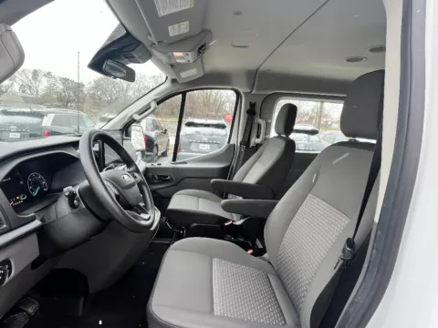 More photos of 2024 Ford Transit Wagon T-350 Low Roof Slide XLT at Dorsett Hyundai, IN