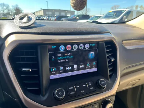 More photos of 2018 GMC Acadia Denali at Dorsett Hyundai, IN