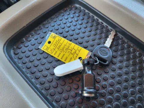 More photos of 2003 Chevrolet Tahoe Z71 at Dorsett Hyundai, IN