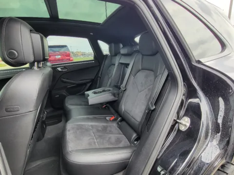 More photos of 2018 Porsche Macan Sport Edition at Dorsett Hyundai, IN