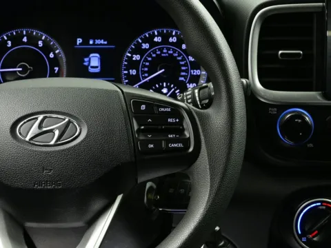 More photos of 2020 Hyundai Venue SE at Dorsett Hyundai, IN