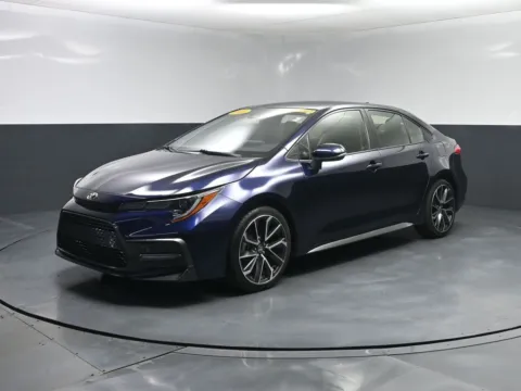 Blue 2020 Toyota Corolla SE for sale in Terre Haute, IN