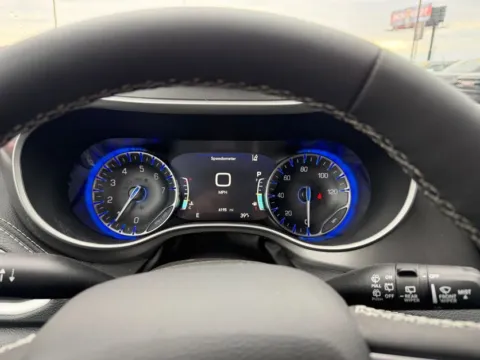 Another view of 2026 Chrysler Pacifica Select for sale in Terre Haute, IN at Dorsett Hyundai