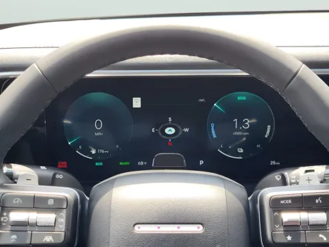 More photos of 2026 Hyundai Palisade Hybrid SEL Premium 8P at Dorsett Hyundai, IN