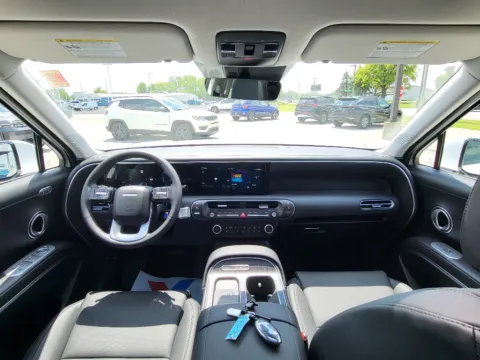 Photos of 2026 Hyundai Palisade Hybrid SEL Premium 8P for sale in Terre Haute, IN at Dorsett Hyundai