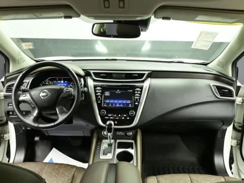 Photos of 2021 Nissan Murano Platinum for sale in Terre Haute, IN at Dorsett Hyundai