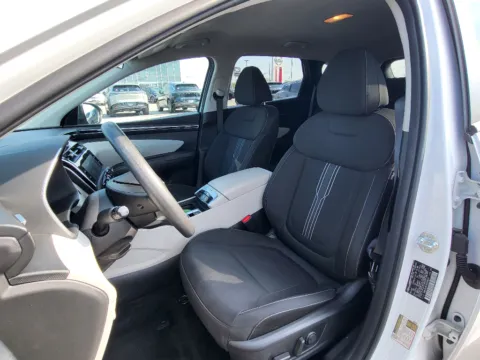 Another view of 2024 Hyundai Tucson SEL for sale in Terre Haute, IN at Dorsett Hyundai