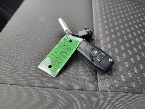 More photos of 2023 Ford Transit Wagon T-350 Low Roof Slide XLT at Dorsett Hyundai, IN