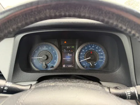 More photos of 2020 Toyota Sienna XLE at Dorsett Hyundai, IN