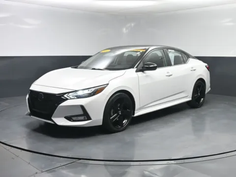 Black 2023 Nissan Sentra SR for sale in Terre Haute, IN