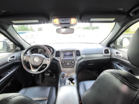 Photos of 2018 Jeep Grand Cherokee Limited for sale in Terre Haute, IN at Dorsett Hyundai