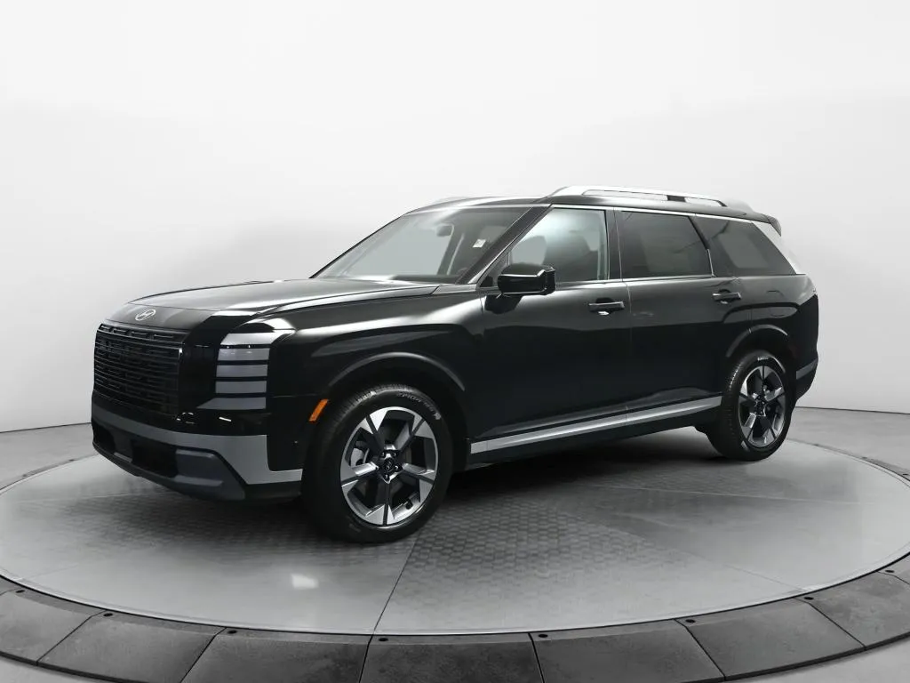 Black 2026 Hyundai Palisade Hybrid Limited for sale in Terre Haute, IN