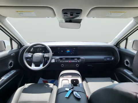 Photos of 2026 Hyundai Palisade Hybrid SEL Premium 8P for sale in Terre Haute, IN at Dorsett Hyundai