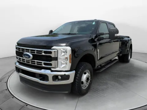 Black 2026 Ford F-350 Super Duty XLT for sale in Terre Haute, IN
