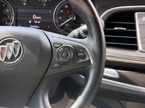 More photos of 2021 Buick Enclave Essence at Dorsett Hyundai, IN