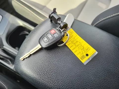 More photos of 2017 Toyota RAV4 XLE at Dorsett Hyundai, IN