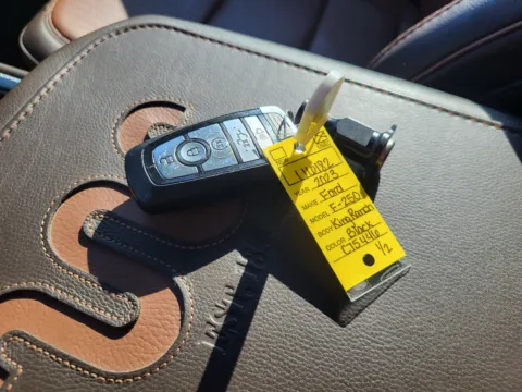 More photos of 2023 Ford F-250 Super Duty King Ranch at Dorsett Hyundai, IN