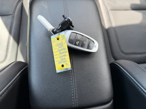 Photos of 2024 Hyundai Santa Cruz Limited for sale in Terre Haute, IN at Dorsett Hyundai