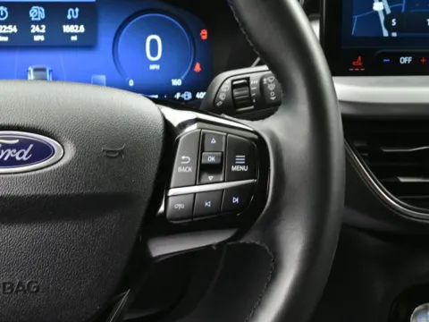 More photos of 2024 Ford Escape Platinum at Dorsett Hyundai, IN