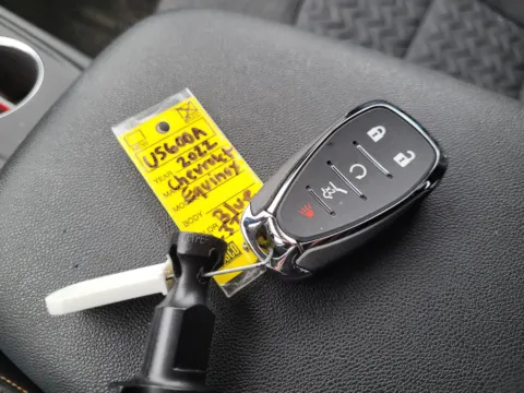 More photos of 2022 Chevrolet Equinox LT at Dorsett Hyundai, IN