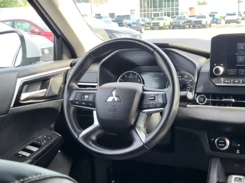 Another view of 2024 Mitsubishi Outlander SE for sale in Terre Haute, IN at Dorsett Hyundai
