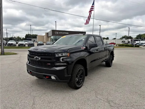 Black 2022 Chevrolet Silverado 1500 LT Trail Boss for sale in Terre Haute, IN