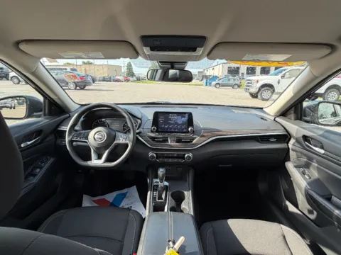 Another view of 2025 Nissan Altima SV for sale in Terre Haute, IN at Dorsett Hyundai