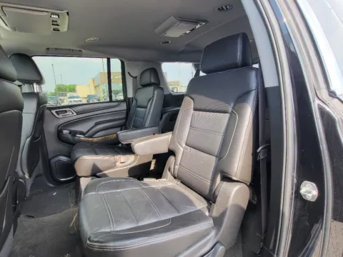 More photos of 2016 GMC Yukon XL 1500 Denali at Dorsett Hyundai, IN