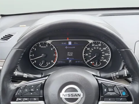 More photos of 2019 Nissan Altima 2.5 Platinum at Dorsett Hyundai, IN