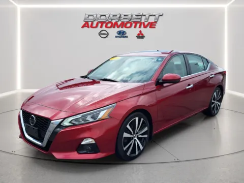 Red 2019 Nissan Altima 2.5 Platinum for sale in Terre Haute, IN