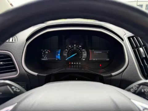 Another view of 2020 Ford Edge SEL for sale in Terre Haute, IN at Dorsett Hyundai