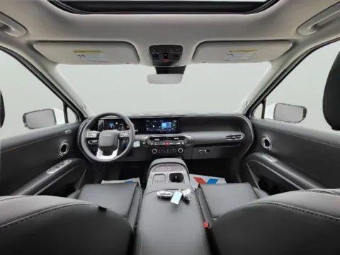 Photos of 2026 Hyundai Palisade SEL Premium 7P for sale in Terre Haute, IN at Dorsett Hyundai